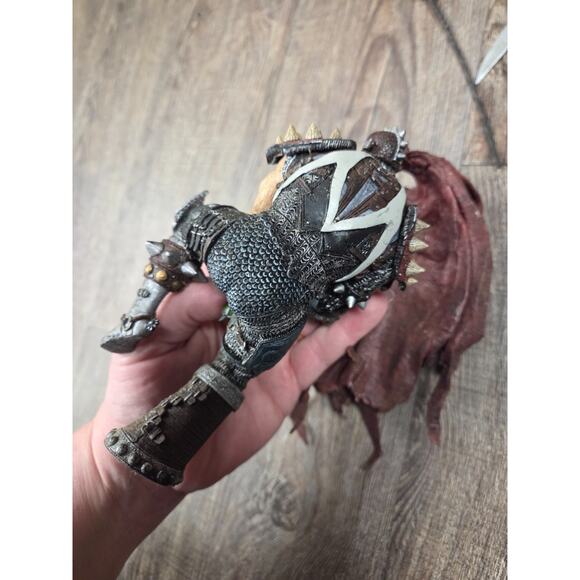 MCFARLANE TOYS SPAWN Series 17 Classic R3 Spawn V Action Figure - Picture 7 of 9